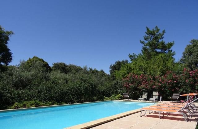 Le Clos Massadau, former home of shepherd