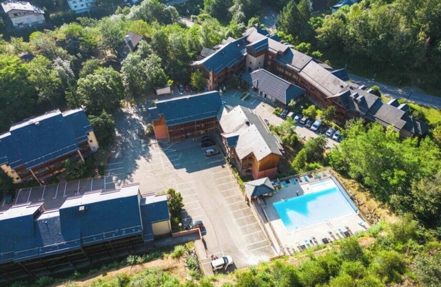 Le Domaine de la Vallée d'Ax 2P4C Clim
