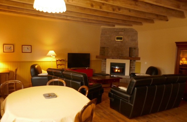 Le Louron Hautes Pyrénées Maison en Montagne Tous Confort 8/9 Personnes