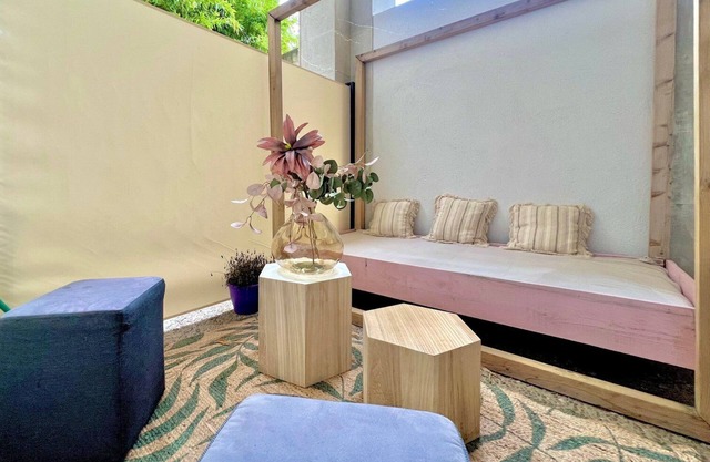 Le Patio Caché, Peace & Comfort Near Arena