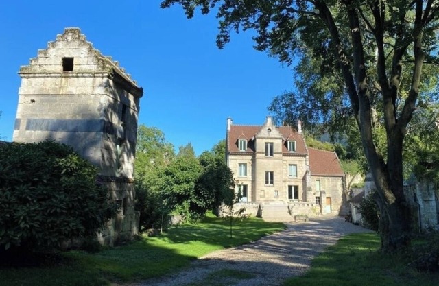 Le Perchoir Ravissant Gîte Avec vue Panoramique au Coeur de la Campagne !