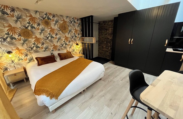 LE ROUZIC APPART HOTEL DOWNTOWN LANNION