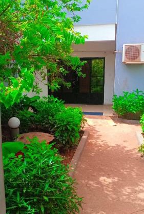 Le TOUNKARANKE residence FASSO KANU- villa- 4 chambres installations solaires