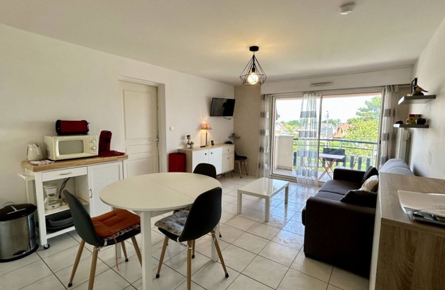 Les Aigrettes, apartment near the beach