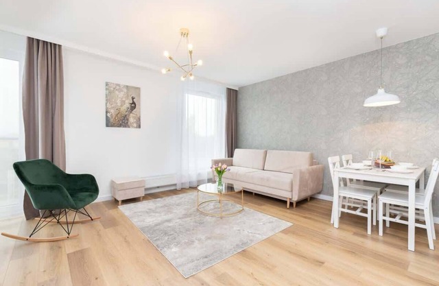 Letnicka 2 | Luxury Apartment | Parking