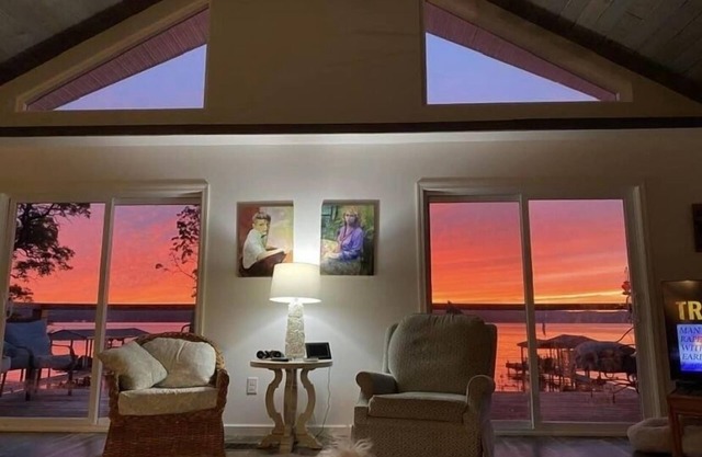 Level Seneca Lakefront Villa with Gorgeous Sunsets 3,510 sq. ft.