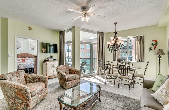 Light and Spacious Corner Unit, Ocean View, Pools | Crescent Keyes - PH 10