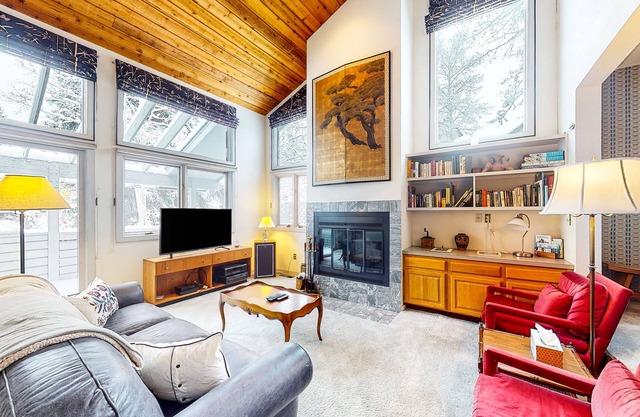 Light-filled, dog-friendly home with fireplace & great location near skiing/golf