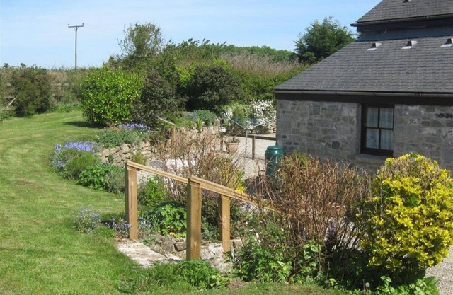 Lilliput, Mabe, far views of the countryside