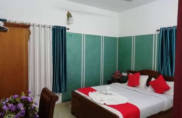 Linten Holiday Resort, Property Set in Munnar.4.7km from MUNNAR Town