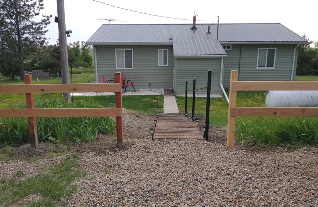 LITTLE PALACE ON THE PRAIRIE. THE BEST KEPT SECRET!