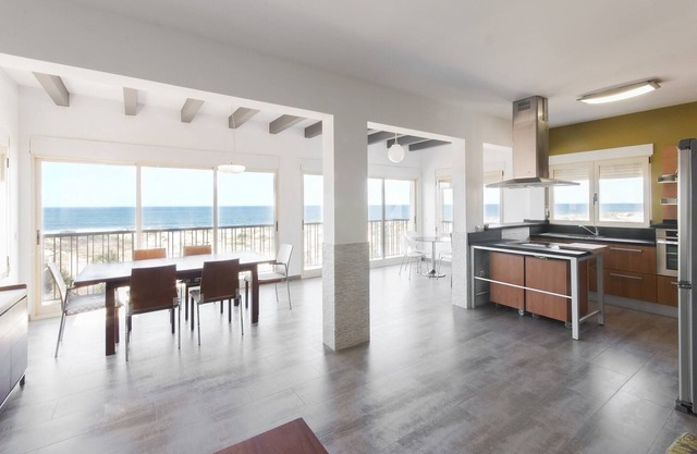 Llebeig 2 - Apartment In Oliva. Free Wifi