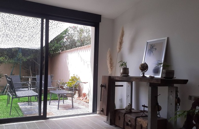 Loft Neuf Avec Jardin et Parking Gratuit Proche des Plages !