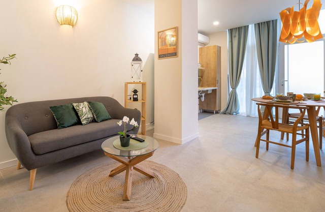 Loft Valencia neighborhood Ayora - PA 20A