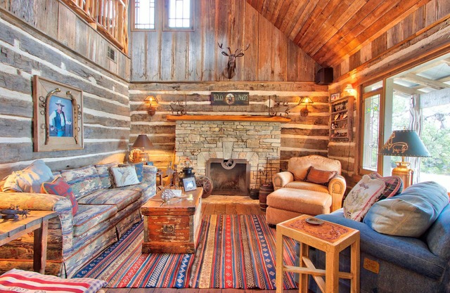 Log Cabin at Old Glory Ranch | Take a trip back in time!