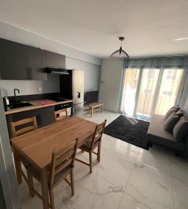 Logement rénové gare St Charles