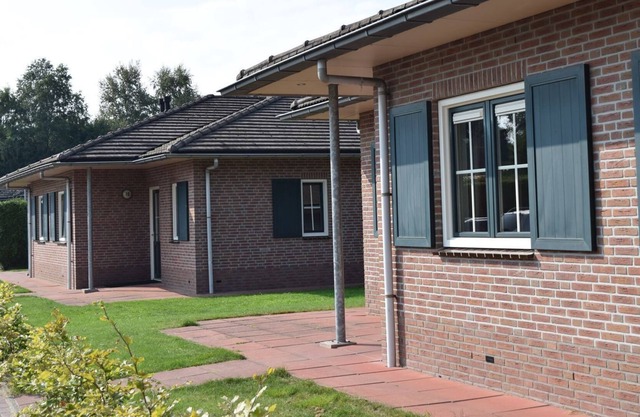 Looking for a luxury 14-person bungalow in the Veluwe? Take a look at the group accommodations of recreation park De Boshoek and book! ✓ Wide range ✓ View directly