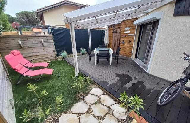 Loue Petite Maisonnette