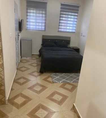 Louis Apartments