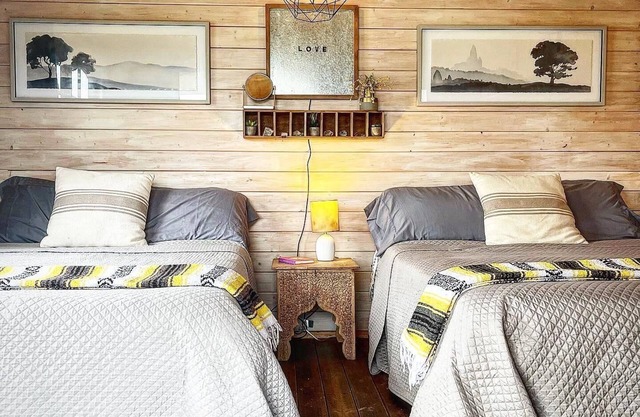 Love Cabin @ 13 Acres - Stay/Swim/Shop/Yoga