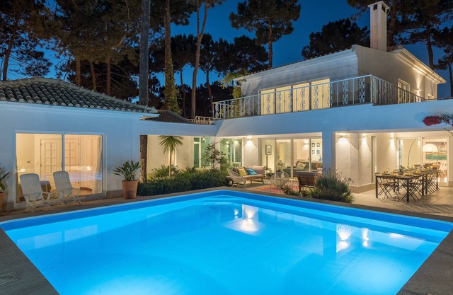 Lovely 5 bedroom villa in golf resort, next to fantastic beaches