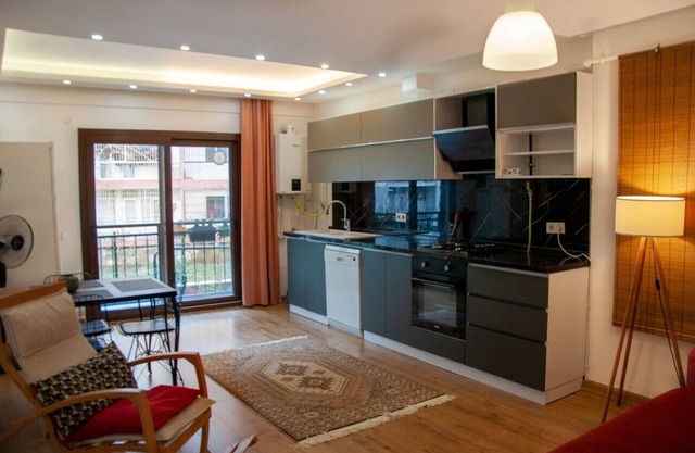 Lovely and Comfy Flat near Sea in Karsiyaka Izmir