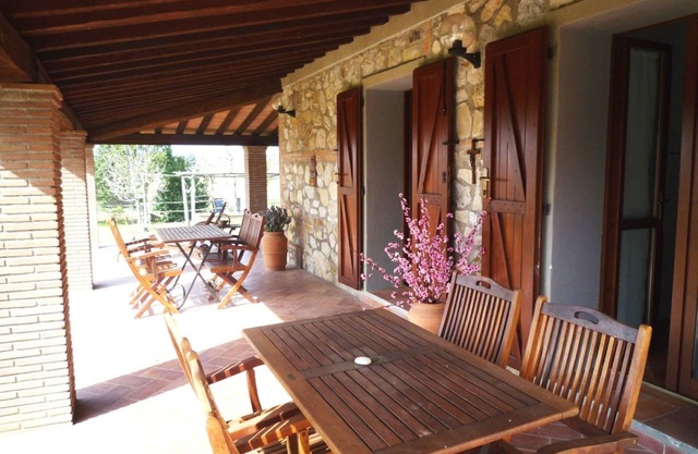 Lovely apartment for 4 people with TV and pets allowed