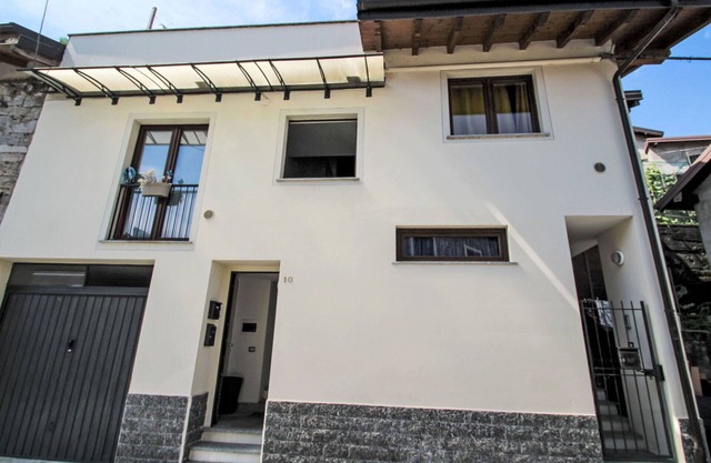 Lovely apartment for 3 guests with WIFI, TV, terrace and pets allowed