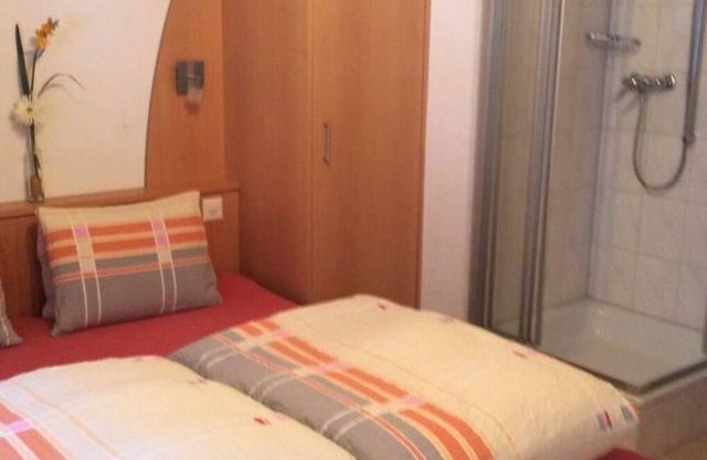 Lovely apartment for 6 people with WIFI, TV and balcony
