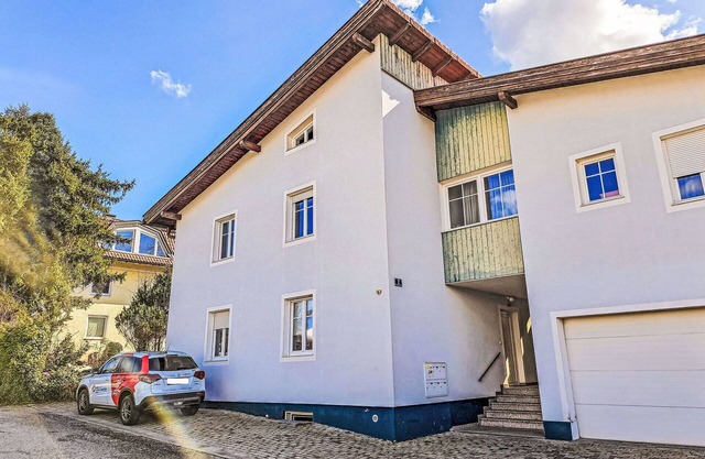 Lovely apartment for 5 people with WIFI, terrace and parking