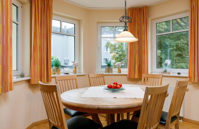Lovely apartment for 4 people with WIFI, TV, balcony and parking