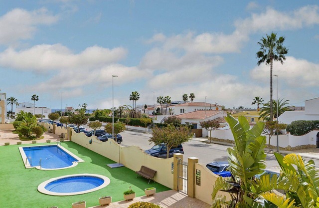 Lovely apartment for 4 guests with pool, A/C, WIFI, TV, terrace and pets allowed