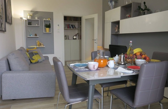 Lovely apartment for 4 guests with WIFI, A/C, TV and balcony