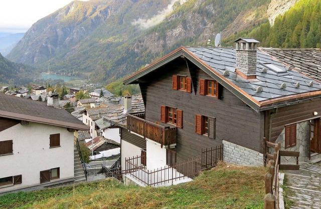 Lovely apartment for 5 guests with WIFI, TV, balcony and pets allowed