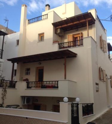 Lovely Apartment for 6Ppl , 2 BDRM , in Naxos , private patio