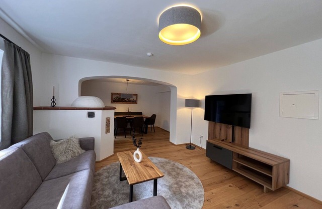 Lovely apartment for 8 people with WIFI, TV and terrace