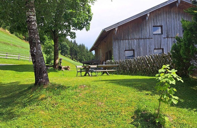 Lovely apartment for 5 people with WIFI, TV, terrace, pets allowed, panoramic view and parking