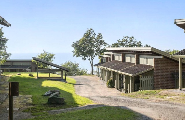 Lovely apartment in Allinge with WiFi