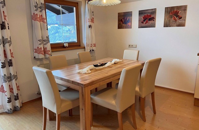 Lovely apartment in villa for 5 guests with WIFI, TV and terrace
