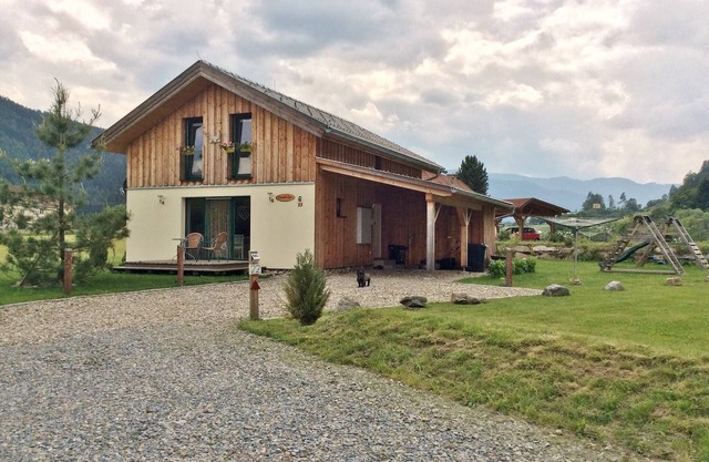 Lovely chalet with IR sauna