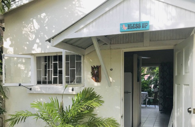 Lovely cottage close to the beach.