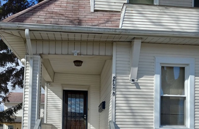 Lovely family and pet friendly apartment in South Chicago Heights