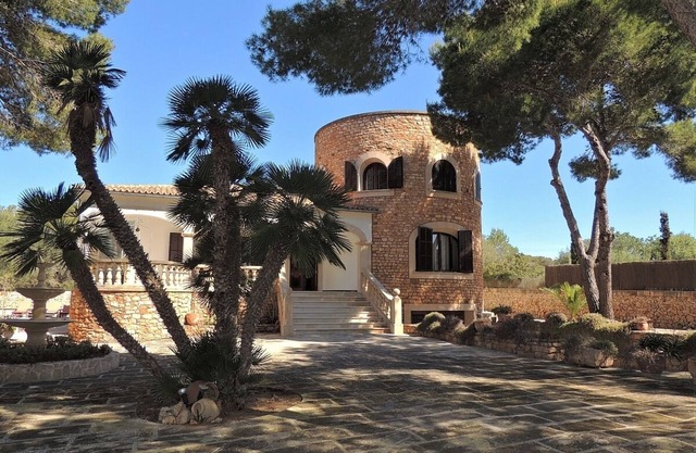 Lovely Holiday Finca, 3 Double Bedrooms, Private Pool, only 350 Meters from the Beach !