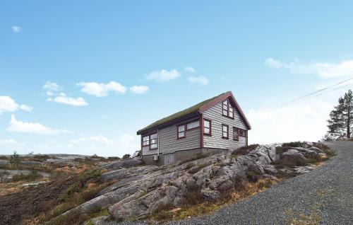 Lovely Home In Masfjordnes With Sauna