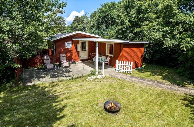 Lovely home in Nykøbing Sj with kitchen