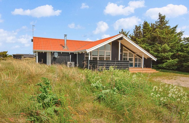 Lovely home in Thisted with WiFi