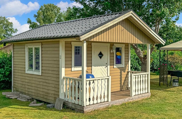 Lovely home in Vimmerby with WiFi