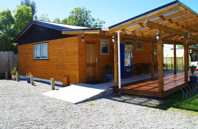 Lovely modern Studio chalet, located at the gateway to the West Coast
