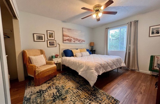 Lovely, spacious apartment with outdoor patio living in beautiful Morro Bay