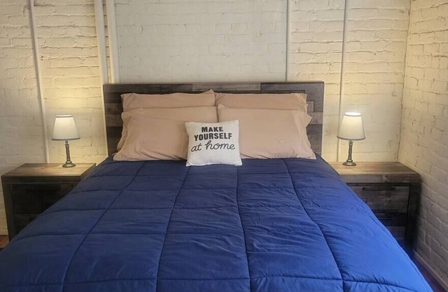 Lovely Studio Loft in Historic Building